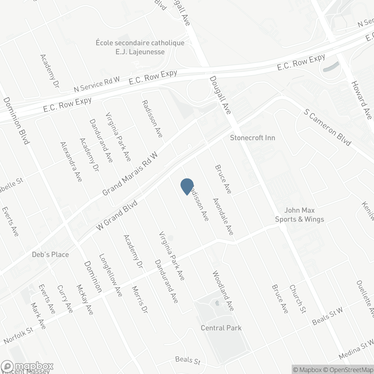 3035 RADISSON, Windsor, Ontario N9E 1Y4